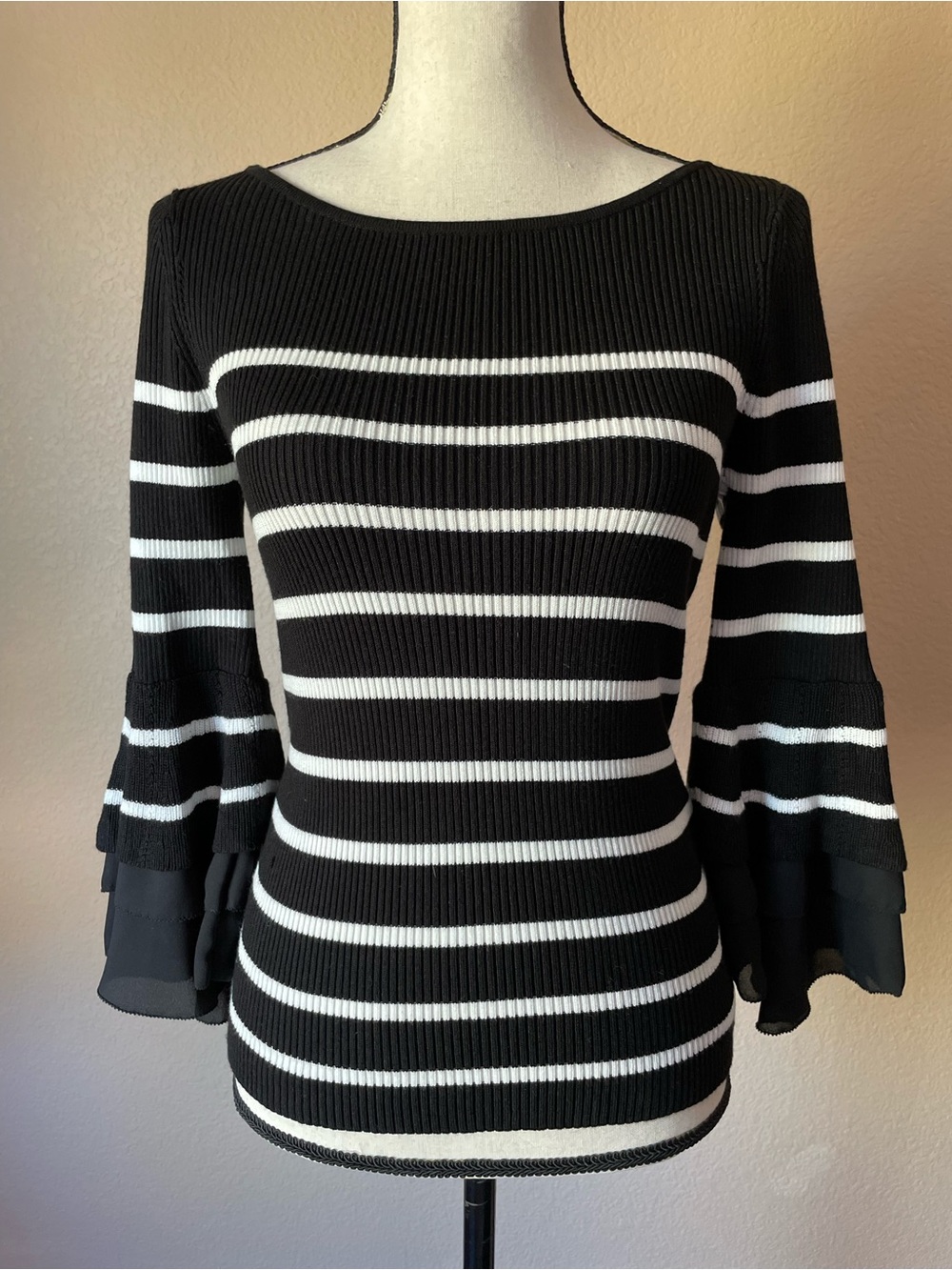 WHBM Striped Ribbed Sweater Black White Flare bell ruffle Sleeve XS /S